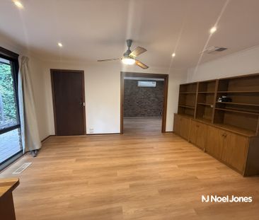 2/4 Iramoo Street, BALWYN - Photo 5