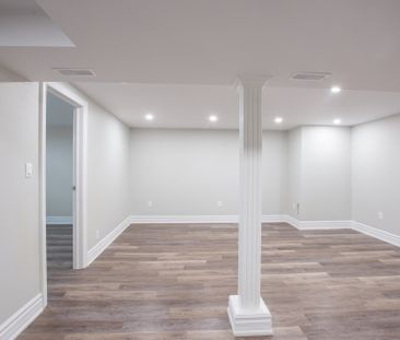 All Inclusive 2 Bedroom + Den Lower Unit in St. Catharines!! - Photo 2