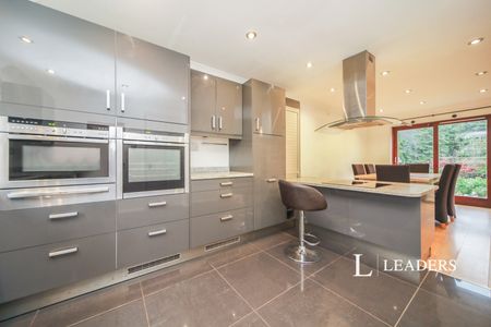 5 bedroom house to rent Coopers Road, Martlesham Heath, IP5 - Photo 5