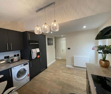 Studio to rent - Photo 6