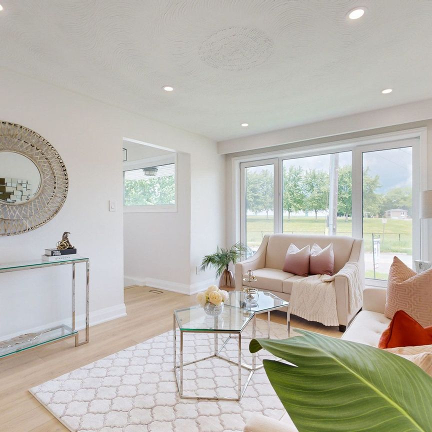 For Lease - 78 Longford Drive Unit# Upper, Newmarket, Ontario - Photo 1