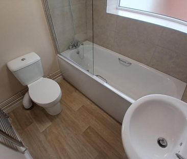 2 bedroom terraced house to rent - Photo 6