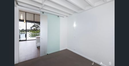 G22/55 Cumberland Drive, Maribyrnong, Vic 3032 - Photo 2