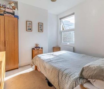 Boundary Road, Colliers Wood, SW19 - Photo 6