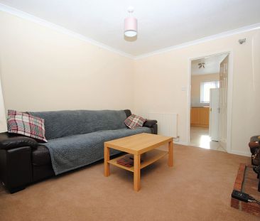 2 bedroom semi detached house to rent, - Photo 3