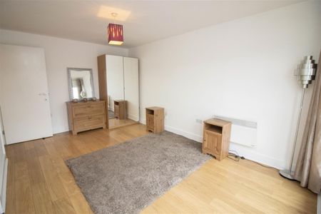 2 Bedroom Apartment - Fourth Floor - Photo 5