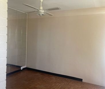 Low Maintenance Unit - Break Lease - Photo 1