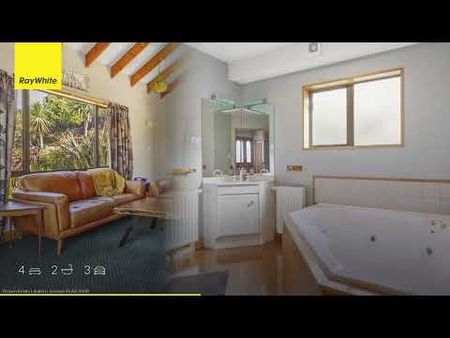 Stylish Family Home - Photo 5