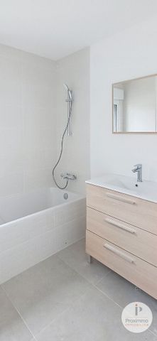 Location Maison 5 pièces 104m² - Photo 2