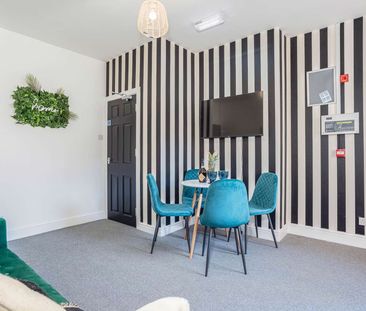 ✨ A Joyful & Stylish House Share Just Off Queens Road, Nuneaton - Photo 3