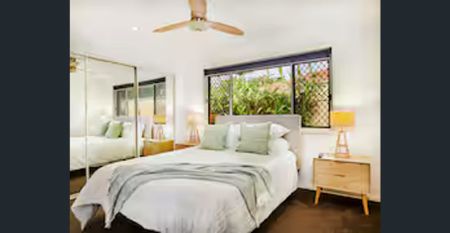 Family Waterfront Home - Photo 4