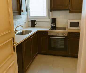 For rent – Nice 3.5 room apartment in Clarens, balcony, parking space - Photo 2