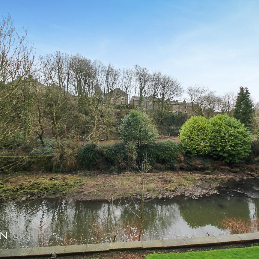 The Spinnings, Waterside Road, Summerseat - Photo 1