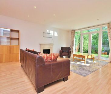 4 bedroom semi-detached house to rent - Photo 2