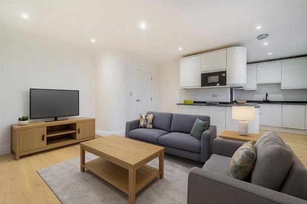 1 bedroom flat to rent - Photo 1