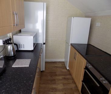 Studio to rent - Photo 6