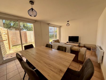 Location Appartement 2 pièces 44m² - Photo 2