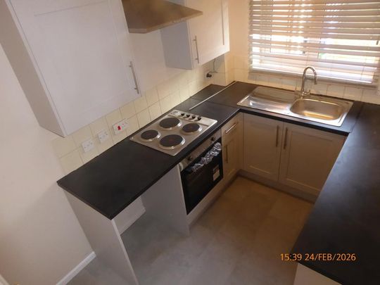 1 bedroom mews to rent - Photo 1