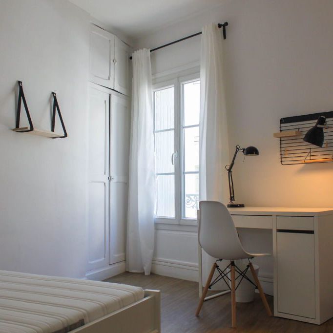 "LA CHAMBRE D'HUGO" - Location Appartement tours : 20.555 m2 - Photo 1