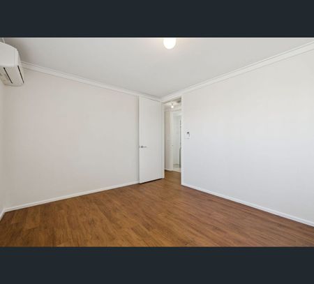 47 Barradine Way, Craigie, WA 6025 - Photo 3