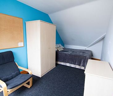 64A, Wellington Street - Photo 4