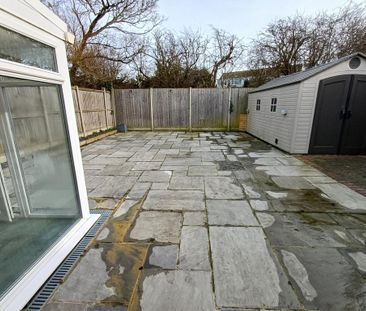 2 bedroom bungalow to rent - Photo 6