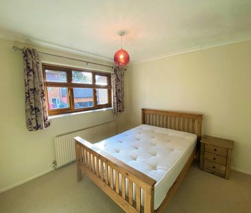 2 bedroom end of terrace house to rent - Photo 6