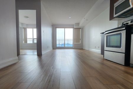 For Lease - 370 Highway 7 Avenue Unit# 817, Richmond Hill, Ontario - Photo 2