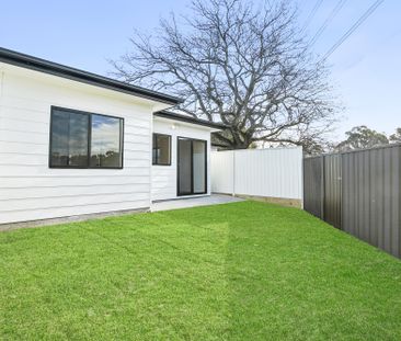 11B Edna Avenue, Toongabbie NSW 2146 - Studio For Rent | Domain - Photo 6