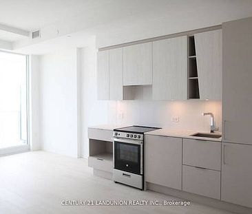 Confederation & Burnhamthorpe Brand New 1Bdrm +Den Lrg Balcony Modern - Photo 1