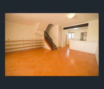 7/3 Tennivale Place, North Perth, WA 6006 - Photo 5