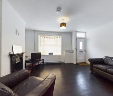 3 bedroom house to rent - Photo 2