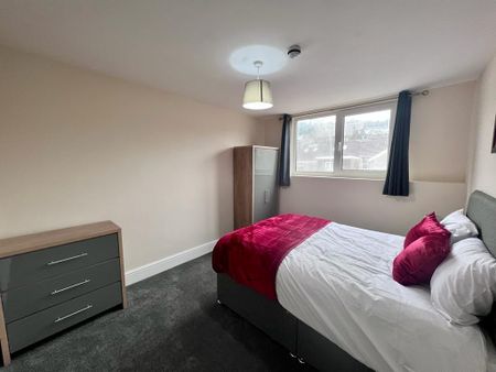 5 bedroom house share to rent - Photo 4