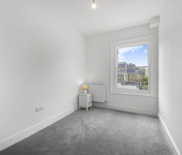 4 bedroom terraced house to rent - Photo 6