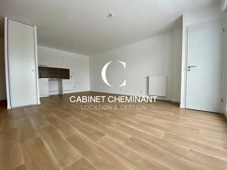 Location Appartement 2 pièces 44m² - Photo 3