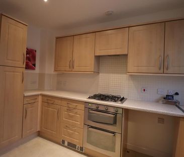 2 bedroom terraced house to rent - Photo 4
