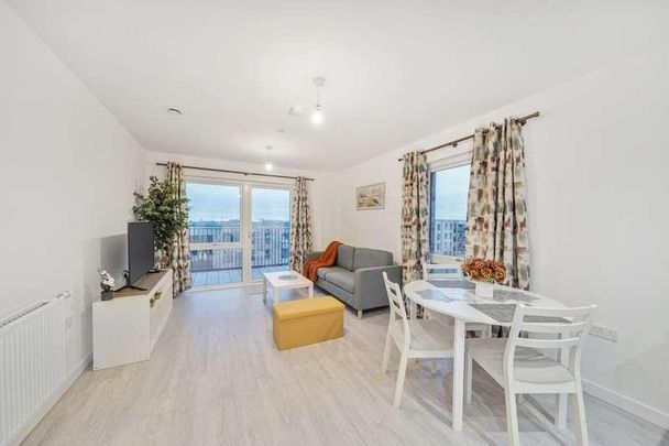 Donovan Way, Harrow, HA1 - Photo 1