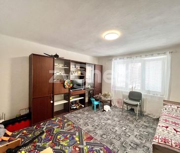 Pronájem bytu 2+1 58 m2 - Fotografie 5