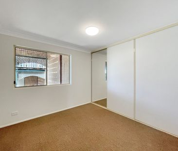 Light Filled Unit In Cape Byron Over 55's Estate - Photo 3