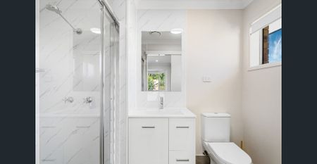 Spacious Home in a Peaceful Neighbourhood - Photo 4