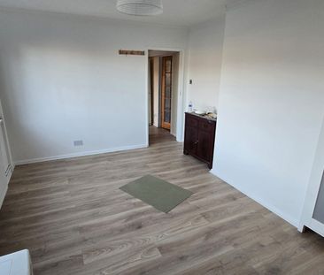 5 Bed Terraced House, Sterncourt Road, BS16 - Photo 6