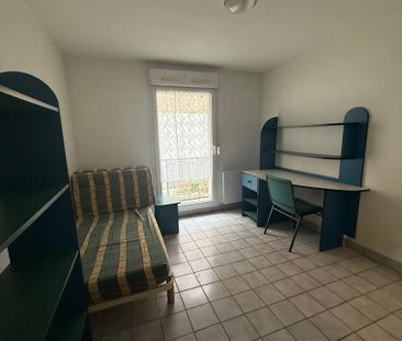 Location Appartement 1 pièce 18m² - Photo 2