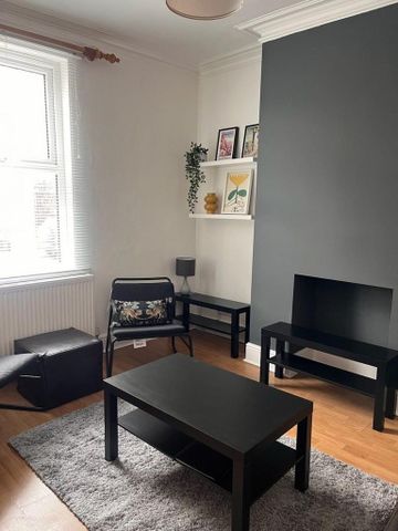 3 bedroom house share to rent - Photo 3