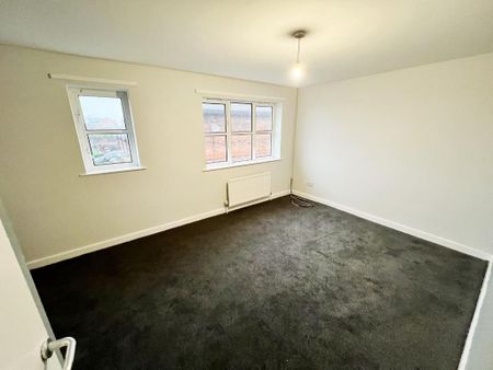 2 bedroom end of terrace house to rent - Photo 3