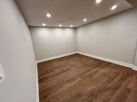 For Lease - 86 Professor Day Drive Unit# Bsmt, Bradford West Gwillimbury, Ontario - Photo 2