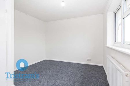 The Glade, Clifton, NG11 - Photo 5