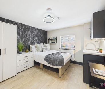 1 bedroom in a house share to rent - Photo 1