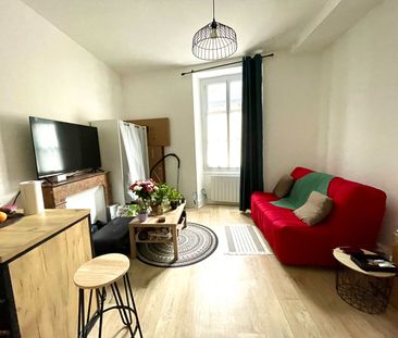 Location appartement 1 pièce, 21.82m², Angers - Photo 1