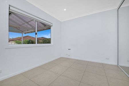 BARGAIN GRANNY FLAT INC WATER & POWER - Photo 3