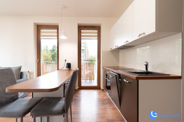 Osiedle Dywizjonu 303, 2-pok. 36m2, Balkon, garaż - Фото 1